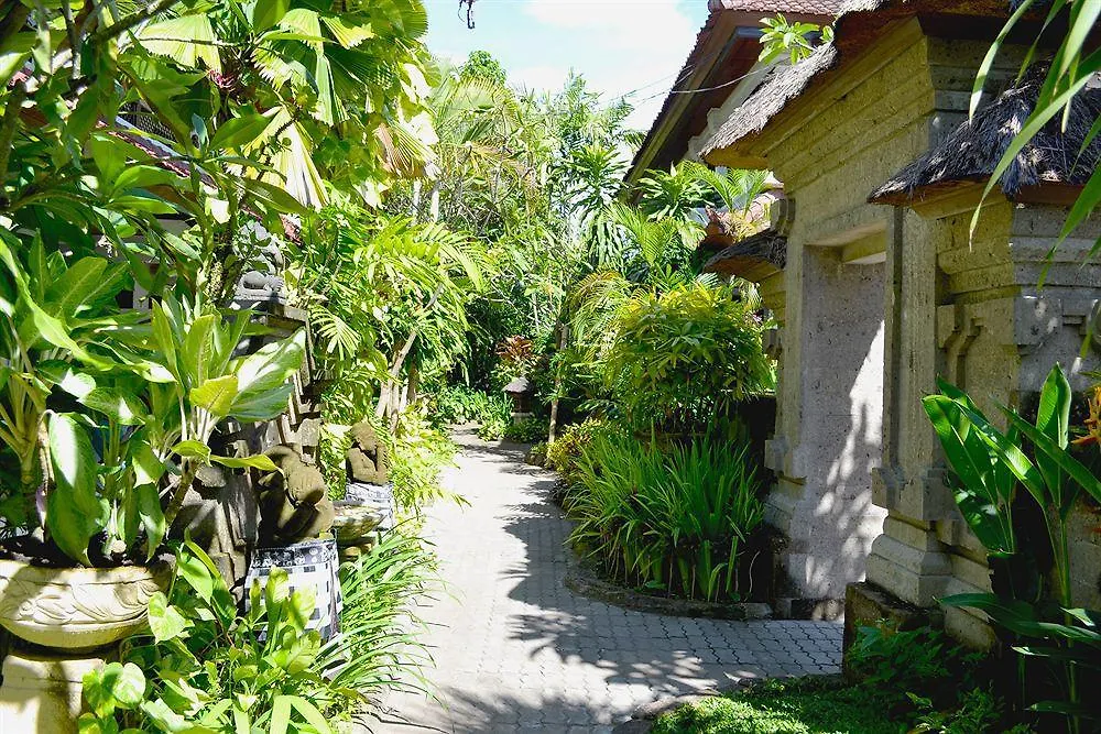 Gasthuis Flamboyan Hotel Kuta Lombok