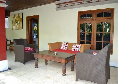Flamboyan Hotel Kuta Lombok Gasthuis