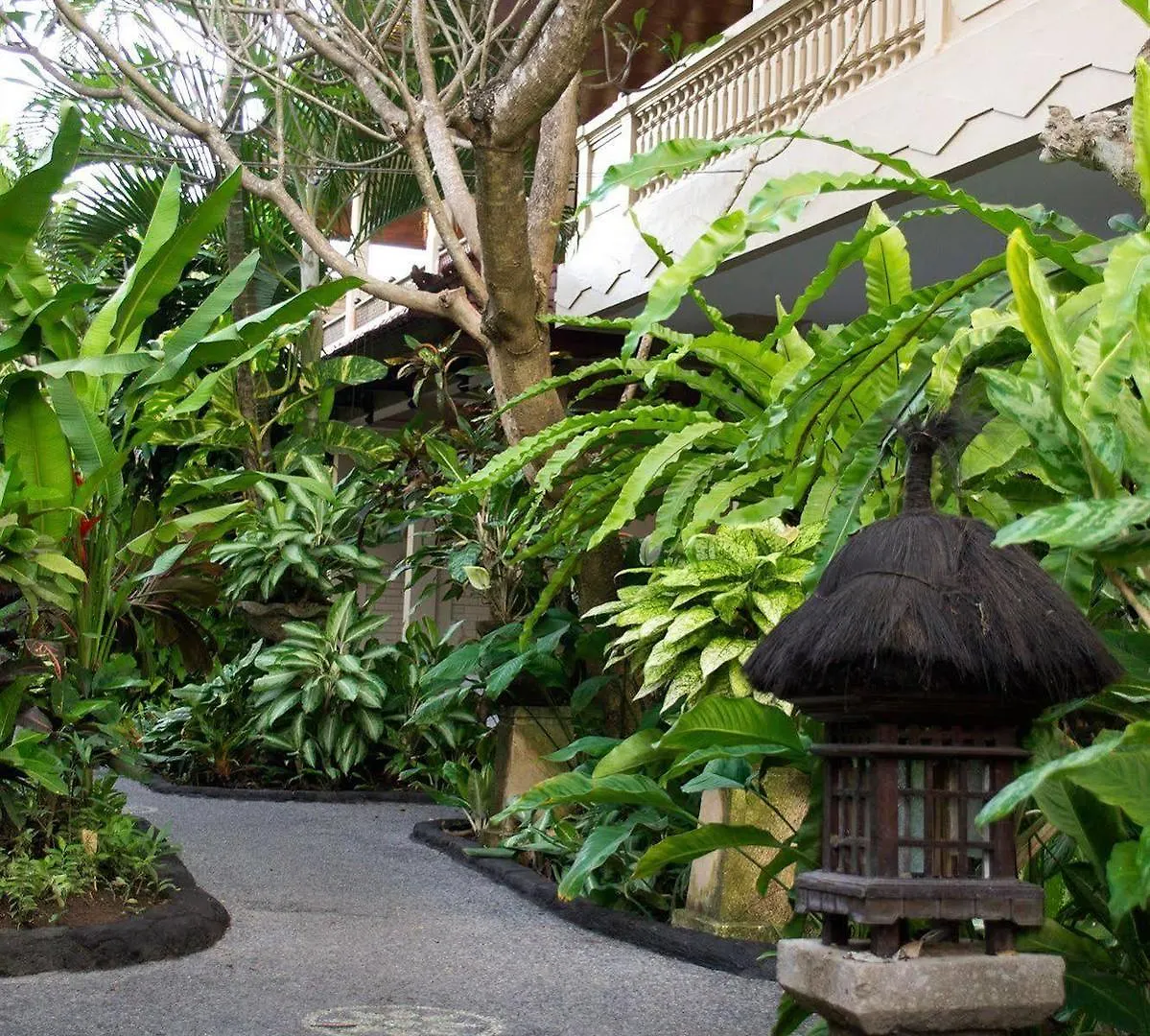 Gasthuis Flamboyan Hotel Kuta Lombok